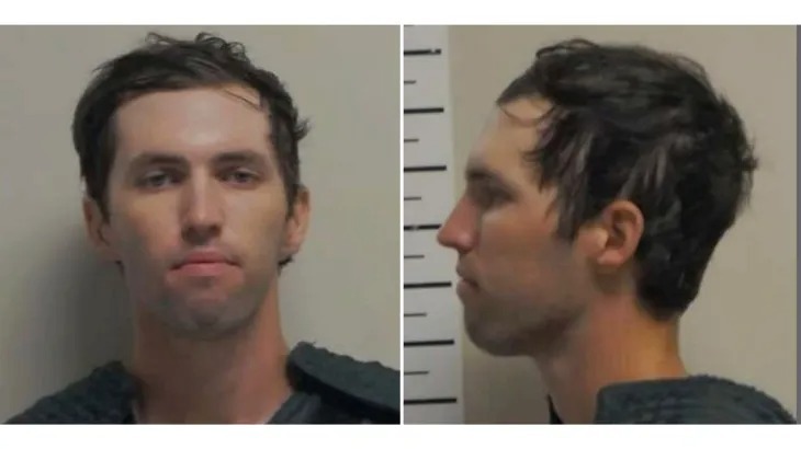 马德里竞技,轮胜赫罗纳,莫拉塔读秒,香港赛马,赛程安排,赛果分析,马匹资料,赛事动态